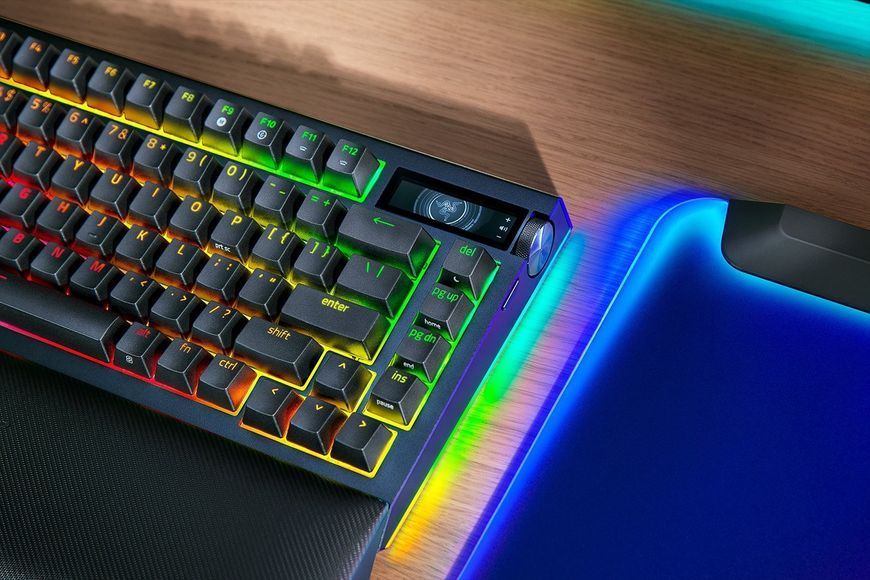 Клавиатура RAZER BlackWidow V4 Pro 75% ISO Black (RZ03-05130300-R3E1) 67163 фото
