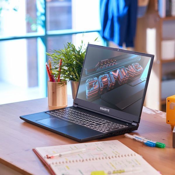 Ноутбук Gigabyte G7 KF (9RC57KF0281101EE001) Black 17.3&rdquo; FHD 144Hz / Intel Core i5-12500H / 16GB / 512GB SSD / GeForce RTX 4060 8GB 3dsjgf7sgs0sdf00fsb фото